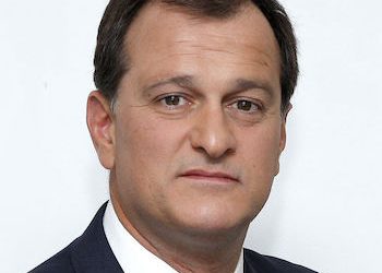 M. Macron [a dit qu’il] n’y aurait pas de pass vaccinal en France. Il y a […] trois ou quatre mois