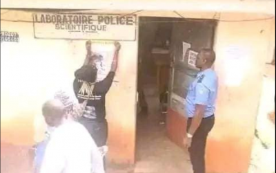 Ces images sont bien celles d’un laboratoire de la police scientifique de Yaoundé