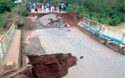 Non, cette image du pont de Baba en ruines ne date pas des récentes inondations en Côte d’Ivoire mais de juin 2017